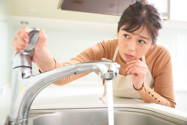 水が止まらない
